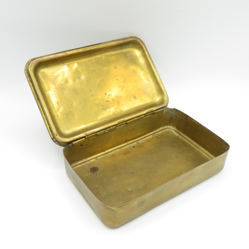 400 - WWI 1914 Princess Mary Christmas Tin