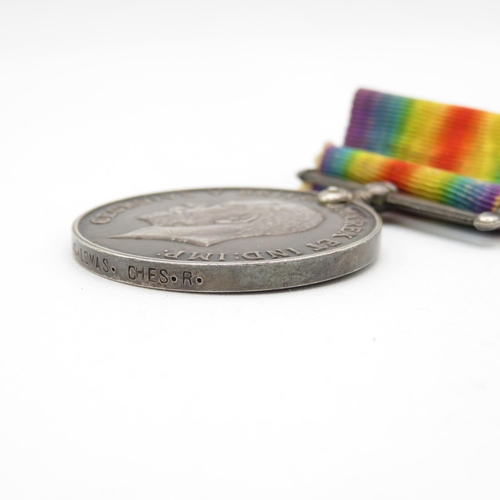 404 - WWI medal pair named 265715 Pte. G. Lomas Cheshire Regt.