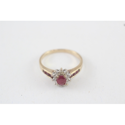 16 - 9ct gold diamond & ruby cluster ring (2.5g) Size  O