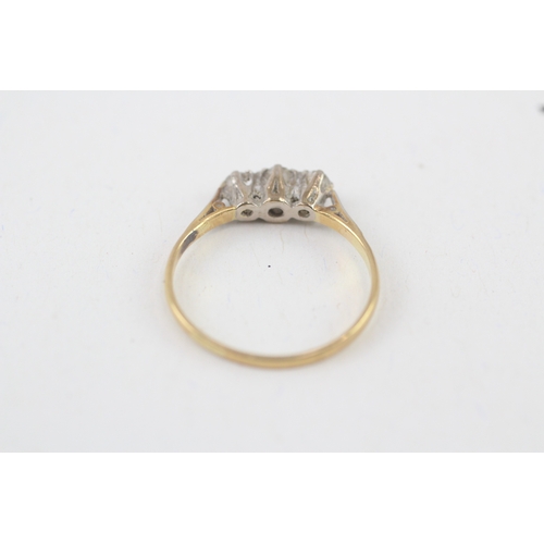 18 - 18ct gold & platinum old cut diamond three stone ring (1.5g) Size  M 1/2