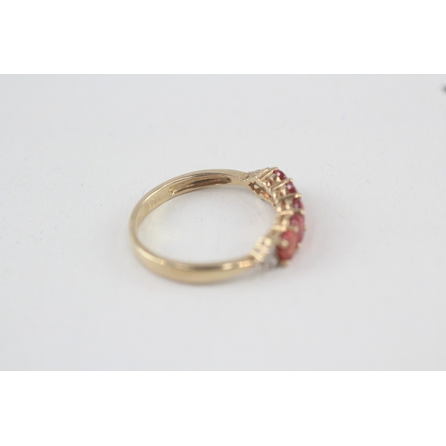 21 - 9ct gold red & white gemstone dress ring (1.9g) Size  O