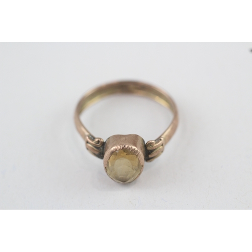 22 - 9ct gold antique oval citrine single stone ring (1.4g) Size  O