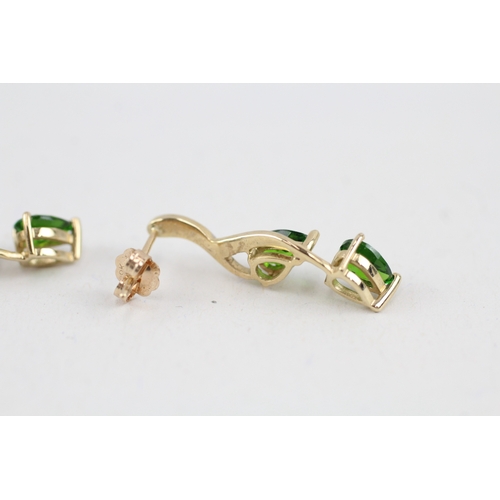 24 - 9ct gold diamond & diopside drop earrings (2.3g)