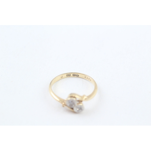 246 - 18ct gold single cut diamond two stone ring (2.6g) Size  M 1/2