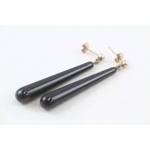 263 - 9ct gold onyx drop earrings (3.5g)