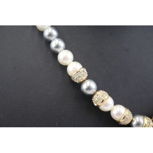 299 - Simulated pearl and rhinestone necklace by designer Christian Dior (43g)