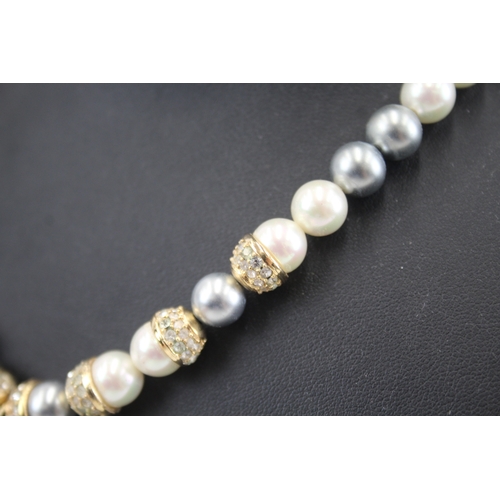 299 - Simulated pearl and rhinestone necklace by designer Christian Dior (43g)