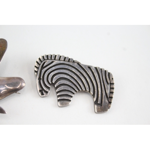 331 - Three silver modernist animal brooches including Mexico (52g)