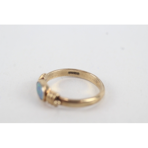 34 - 9ct gold opal triplet single stone ring (2.6g) Size  O