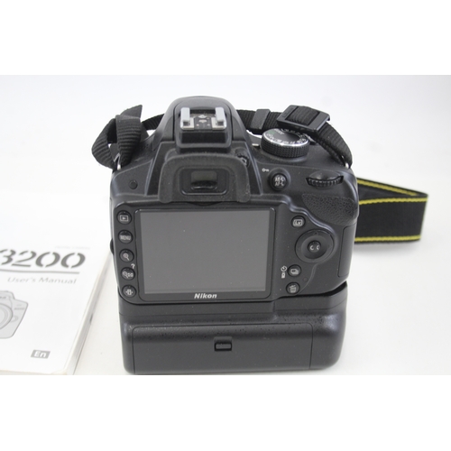 504 - Nikon D3200 DSLR Digital Camera Working Body Only w/ Battery Pack & Manual