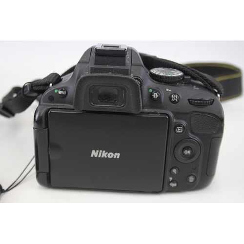 506 - Nikon D5100 DSLR Digital Camera Working w/ Nikon AF-S Nikkor 18-55mm & Case