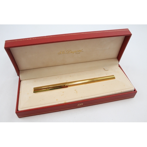 536 - Vintage S.T DUPONT Gold Plated Fountain Pen w/ 18ct Gold Nib WRITING Boxed