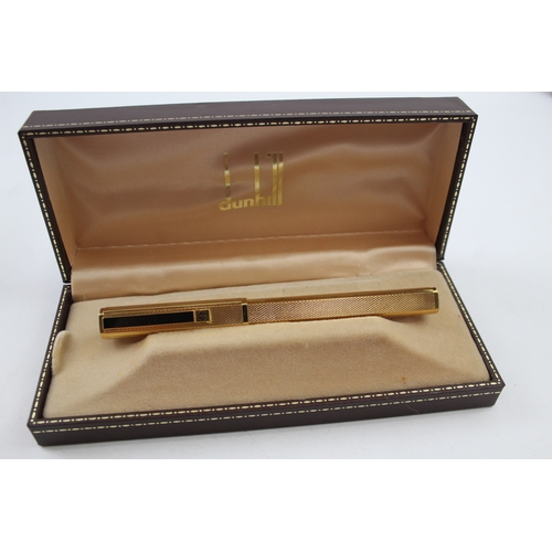 545 - Vintage DUNHILL Gold Plated Cased Fountain Pen w/ 18ct Gold Nib WRITING Boxed