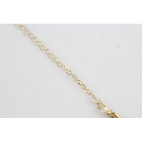 65 - 18ct gold diamond single stone pendant necklace with 9ct gold chain (1g)