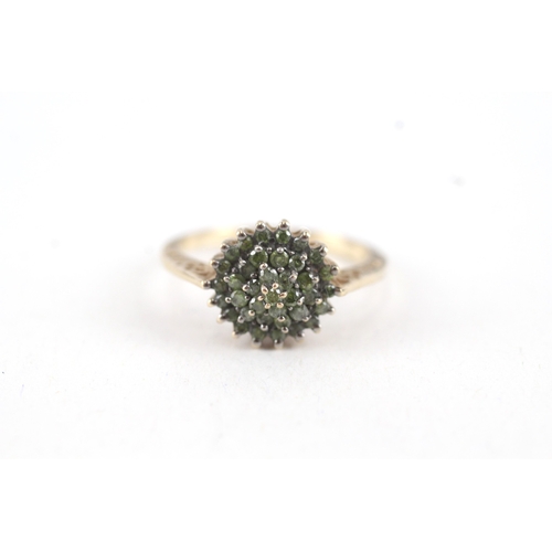 78 - 9ct gold 'green' diamond round cluster ring (3.2g) Size  P