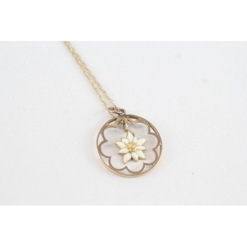 89 - 9ct gold antique enamelled floral pendant necklace with later chain (2.6g)