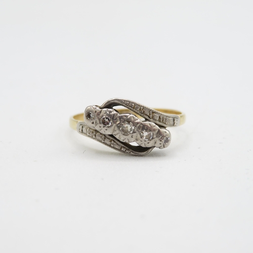 104 - 18ct gold & platinum vintage diamond dress ring (2.5g) Size  O 1/2