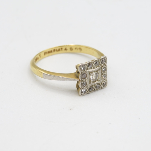 105 - 18ct gold & platinum vintage diamond ring (2.5g) Size  K 1/2