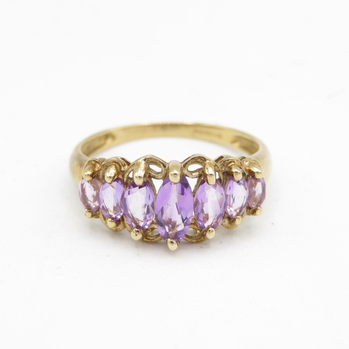 130 - 9ct gold marquise amethyst seven stone ring (2.1g) Size  P