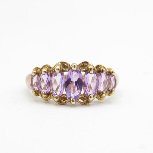 130 - 9ct gold marquise amethyst seven stone ring (2.1g) Size  P