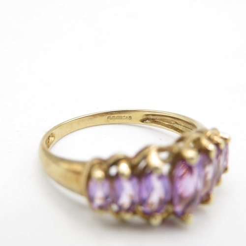 130 - 9ct gold marquise amethyst seven stone ring (2.1g) Size  P