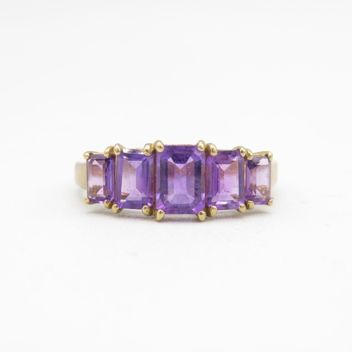 154 - 9ct gold emerald cut amethyst dress ring (2.8g) Size  V