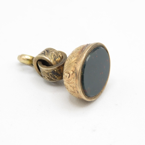 162 - 9ct gold antique bloodstone seal fob (2.6g)