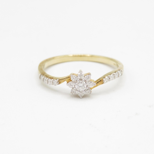 165 - 9ct gold diamond floral cluster ring with diamond set shoulders (1.5g) Size  O