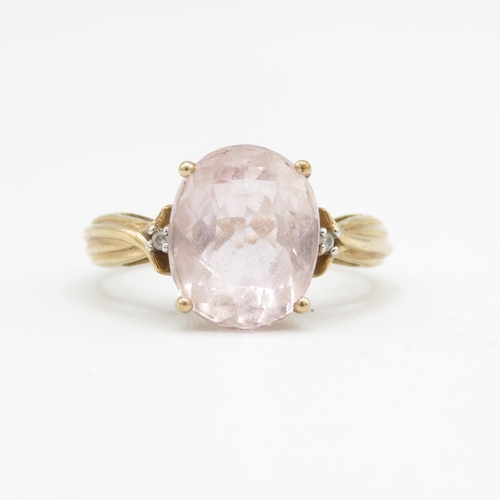 168 - 9ct gold kunzite single stone ring with diamond sides (3.8g) Size  Q