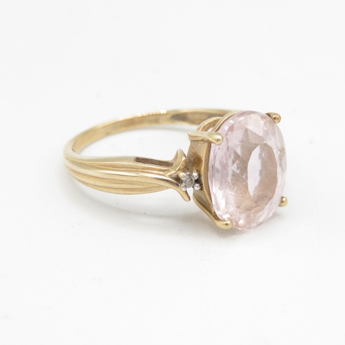 168 - 9ct gold kunzite single stone ring with diamond sides (3.8g) Size  Q