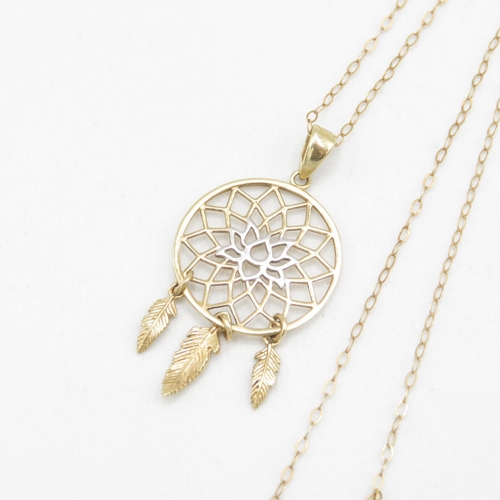 172 - 9ct gold dreamcatcher pendant necklace (1.5g)