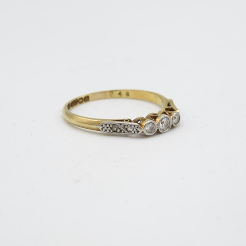 98 - 18ct gold & platinum vintage diamond ring (2g) Size  P