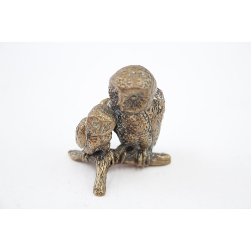 433 - Vintage Bronze Cast Ornament of Two Owls (85g)