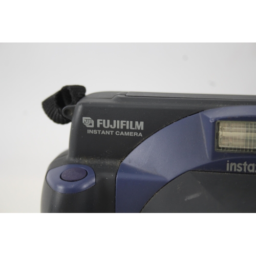 500 - Fujifilm Instax 100 Vintage Instant Film Camera