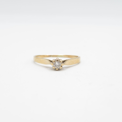 183 - 9ct gold vintage diamond solitaire ring (1.4g) AS SEEN - MISHAPEN Size  P