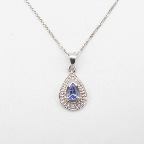 198 - 9ct gold tanzanite & diamond pendant necklace, claw set (1.4g)