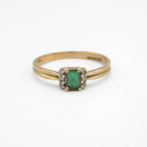 214 - 9ct gold emerald & diamond ring, claw set (1.5g) Size  R