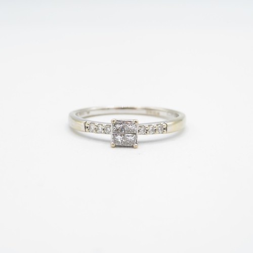 229 - 18ct gold diamond dress ring, total diamond weight: 0.26ct (approximately) (2.8g) Size  T