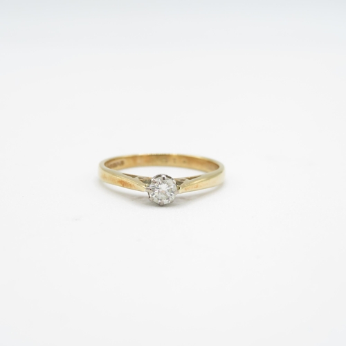 230 - 18ct gold diamond solitaire ring (1.8g) Size  J