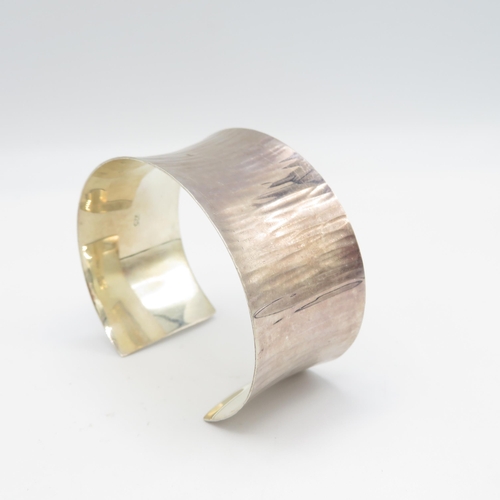 347 - Silver bangles (95.4g)