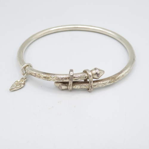 351 - Silver bangles (107.3g)