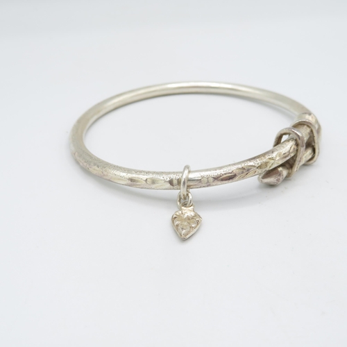 351 - Silver bangles (107.3g)