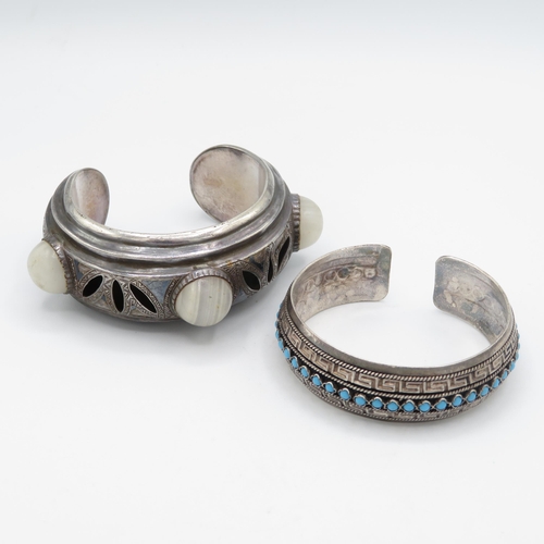 356 - Silver bangles with inlay (98.7g)