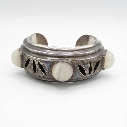 356 - Silver bangles with inlay (98.7g)