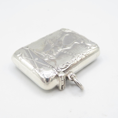 362 - Novelty HM 925 Sterling Silver Golfing Vesta with hinged lid closing tightly (23.3g)  45mm x 30mm. I... 