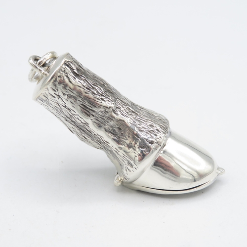 367 - Horse's leg and hoof HM 925 Sterling Silver Vesta in excellent condition with tight closing hinged l... 