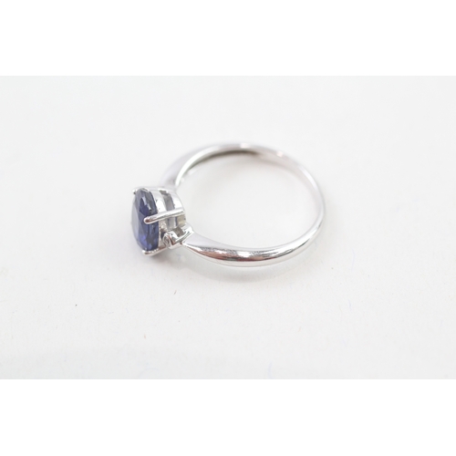 23 - 9ct white gold kyanite single stone ring with diamond sides (2.1g) Size  N