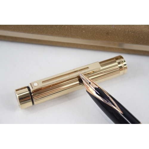 543 - Vintage Sheaffer Targa Gold Plated Fountain Pen w/ 14ct Gold Nib WRITING Boxed