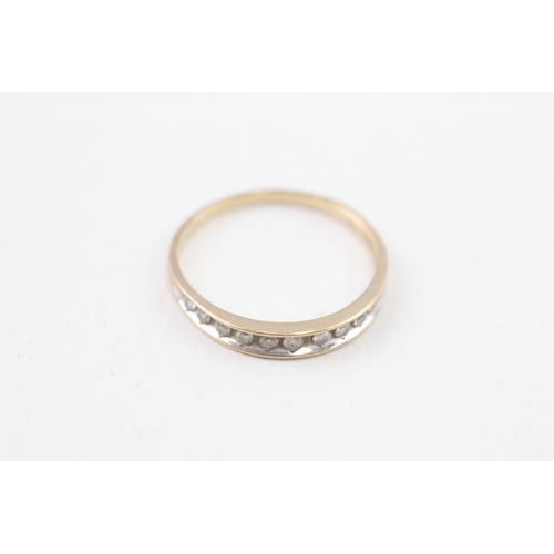 84 - 9ct gold diamond half eternity ring (1.4g) Size  P