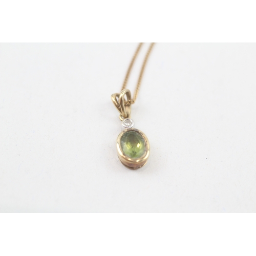 93 - 9ct gold peridot & diamond pendant necklace, bezel set (2.4g)